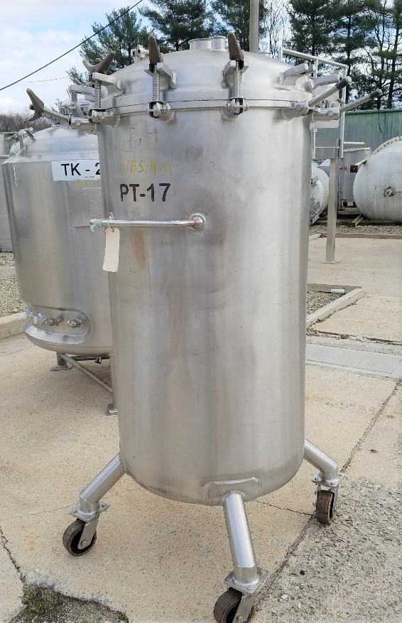 used 500 Liter (132 Gallon) Precision Stainless 316L Stainless Steel sanitary vessel. Rated 25 PSI @ 475/-20 Deg.F. NB# 4484.  27.5